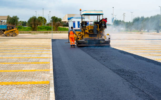 Best Cobblestone Driveway Pavers  in Momence, IL